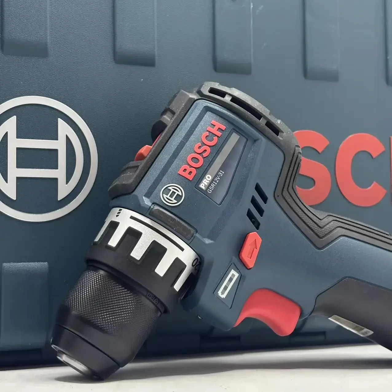 Bosch Professional GSR 12V-31  – Power Drill Cordless Bewertung und Preis